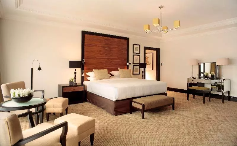 سوئیت پریمیوم, Hyatt Regency London The Churchill