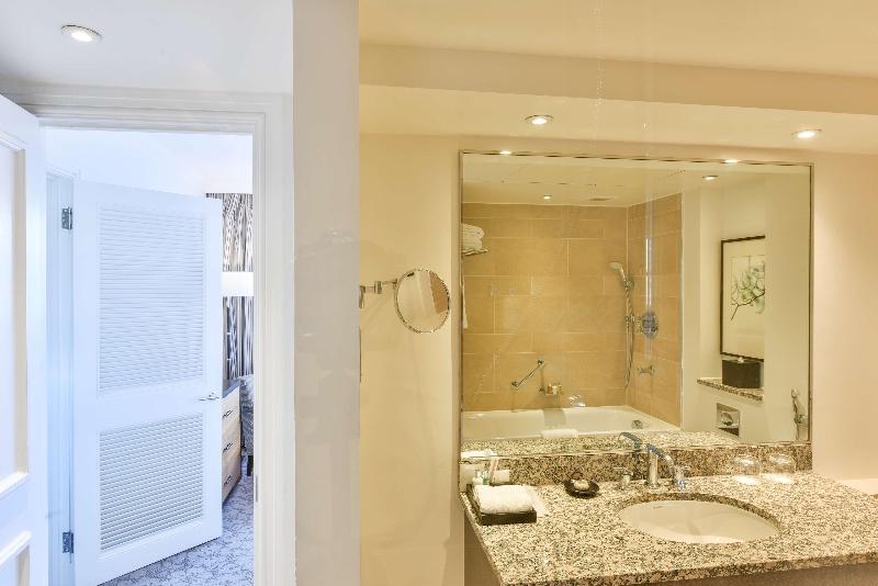 מיטת קינג בסוויטה, Hyatt Regency London The Churchill