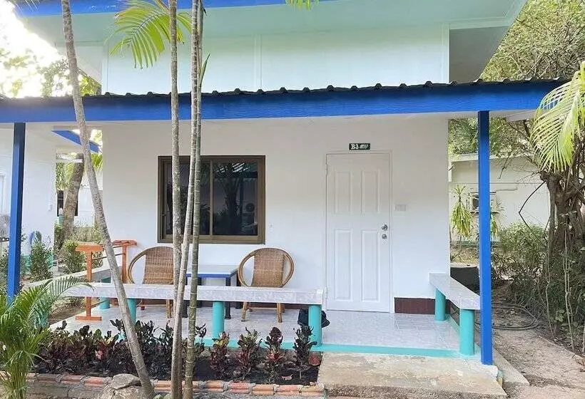 بانگلوی استاندارد, Lanta Island Resort