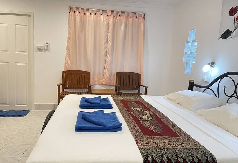 스탠다드 방갈로, Lanta Island Resort