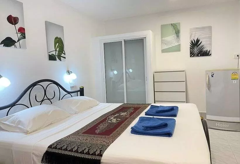 بانگلوی استاندارد, Lanta Island Resort