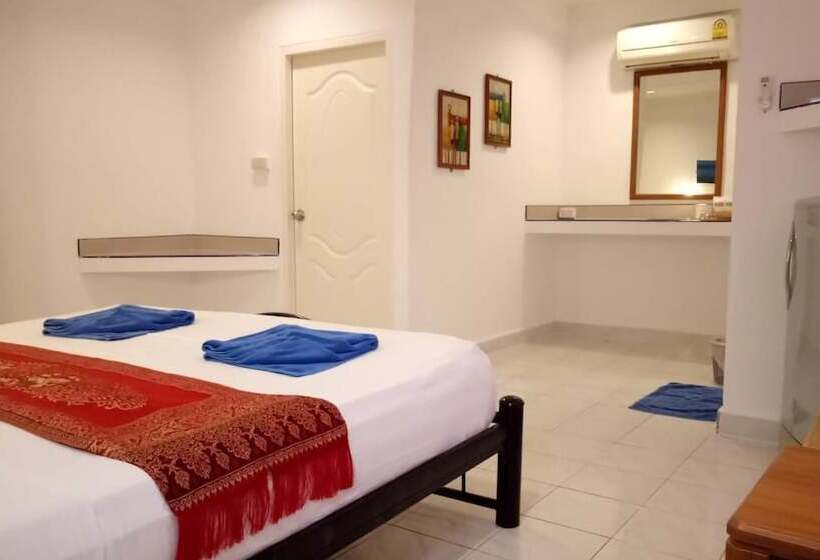 디럭스 방갈로, Lanta Island Resort