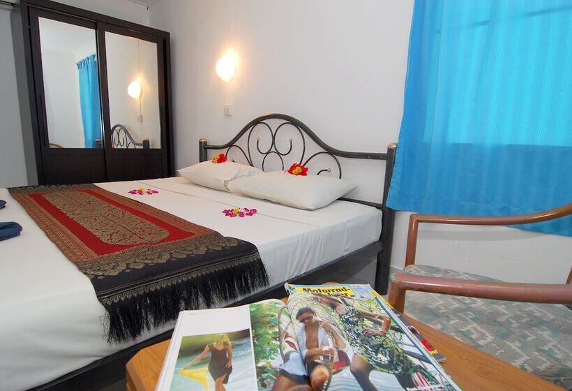 디럭스 방갈로, Lanta Island Resort