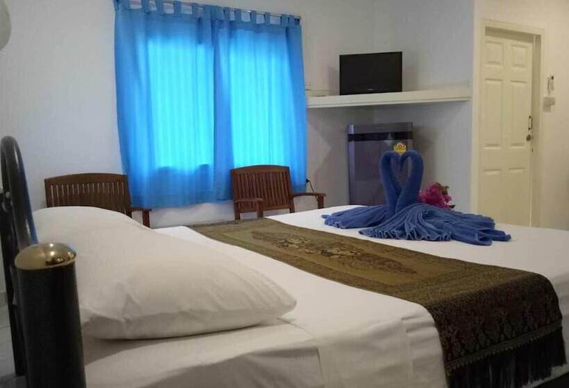 스탠다드 방갈로, Lanta Island Resort