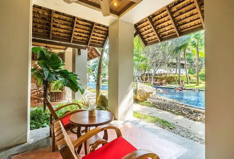 سوییت با چشم‌انداز استخر, Muang Samui Spa Resort
