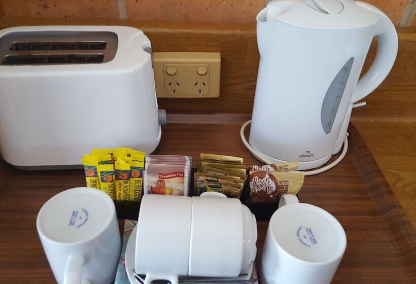 デラックスの４人部屋, Royal Palms Motor Inn