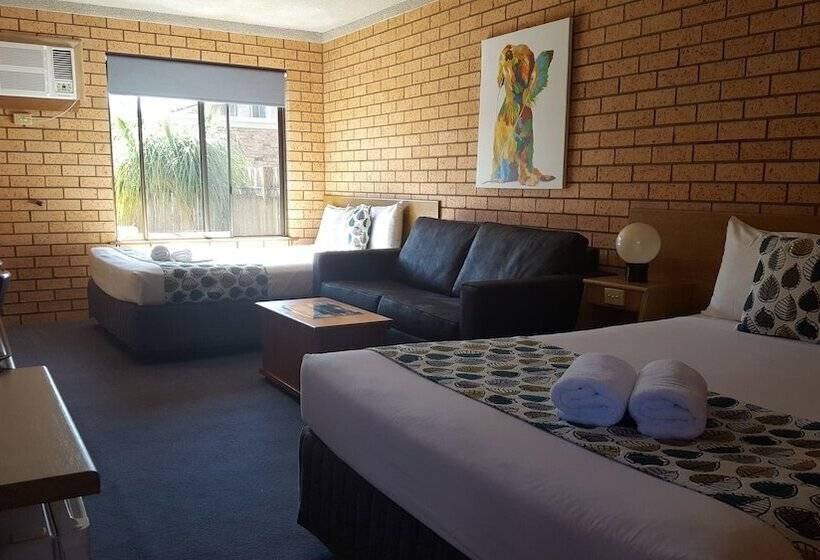 デラックスの４人部屋, Royal Palms Motor Inn