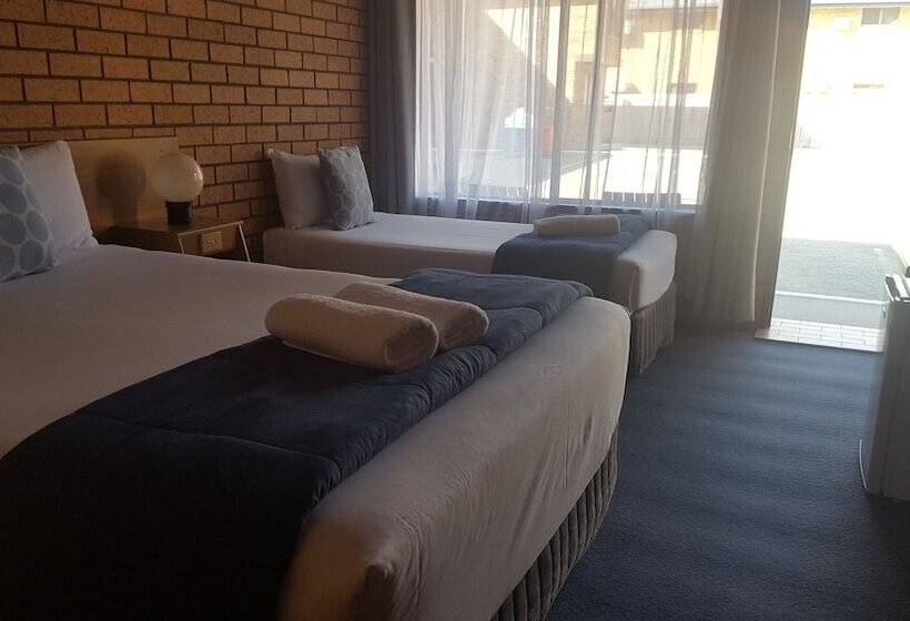 デラックスルーム, Royal Palms Motor Inn