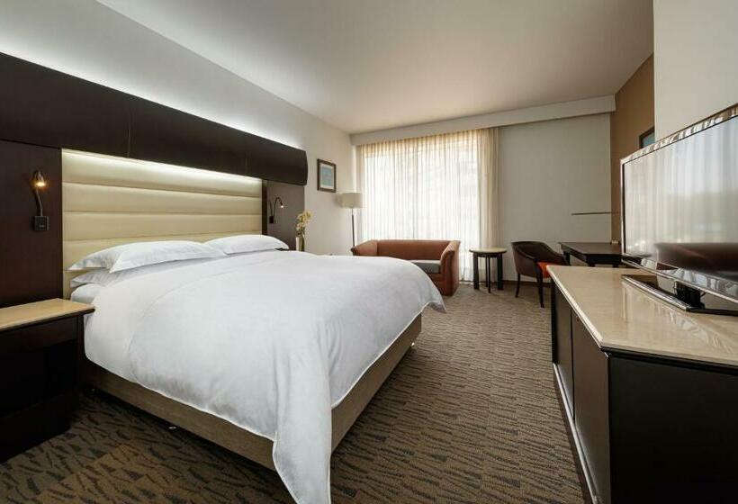 Номер Классика Кровать Кинг, Sheraton Bogota
