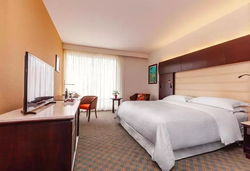 キングサイズベッドのクラシックルーム, Sheraton Bogota