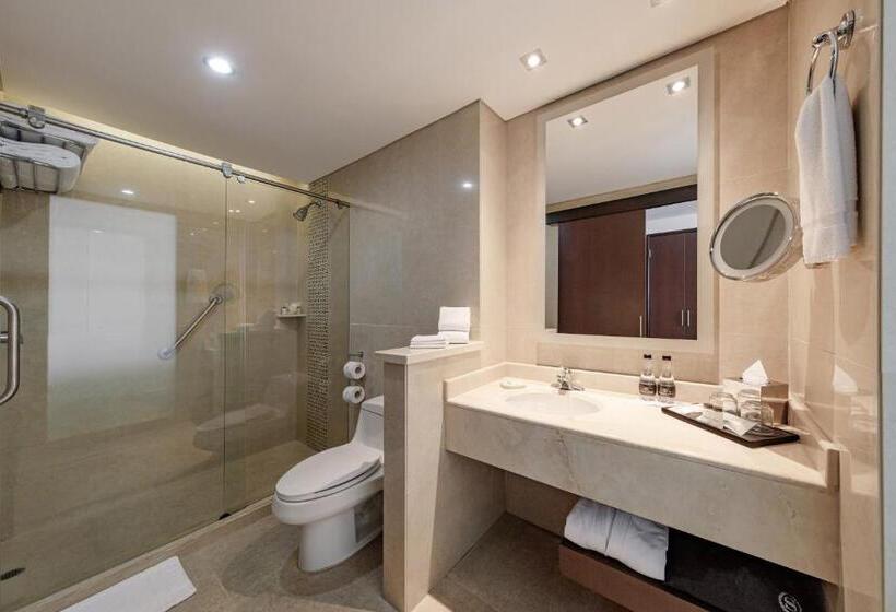 חדר קלאב, Sheraton Bogota