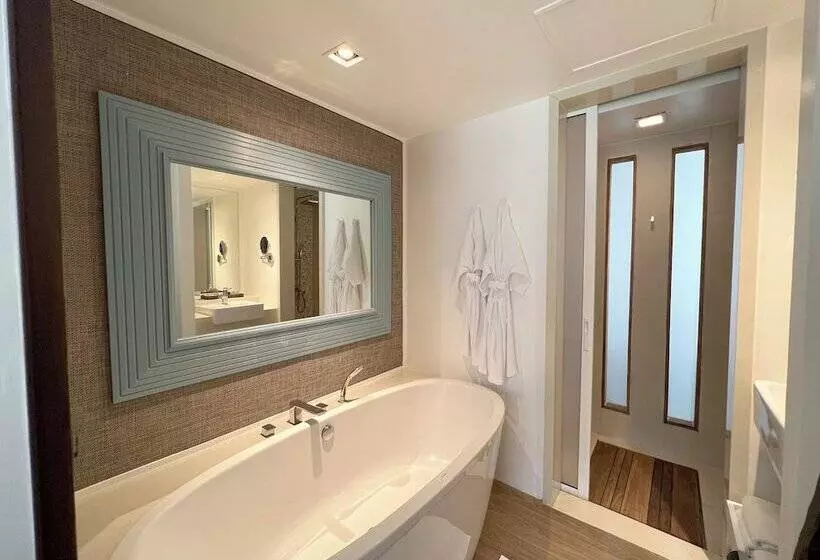 اتاق لوکس, Veranda Resort & Villas Hua Hin Cha Am