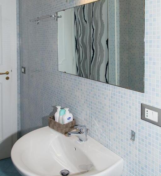 اتاق لوکس, Al Siciliando B&b