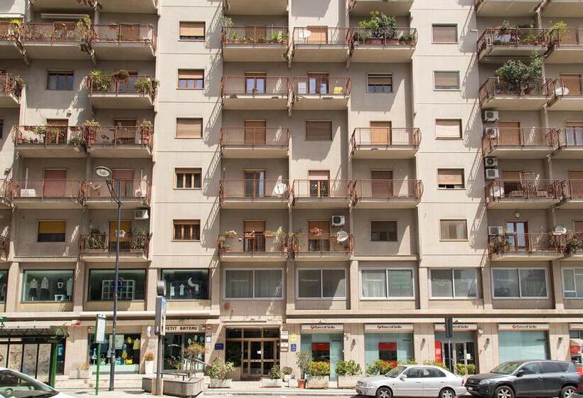 带阳台的豪华间, Al Siciliando B&b