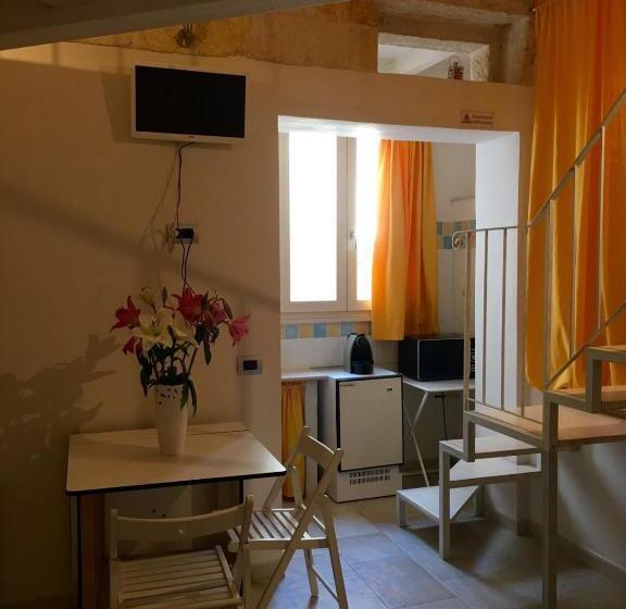 标准间, Cantaluna B&b