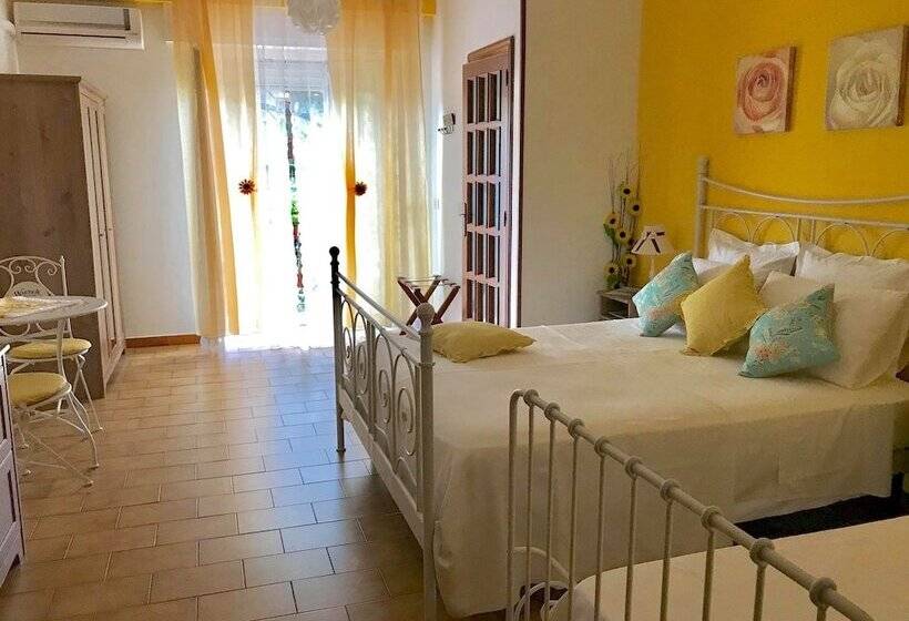 スタンダードトリプルルーム, Casa Del Sole B&b