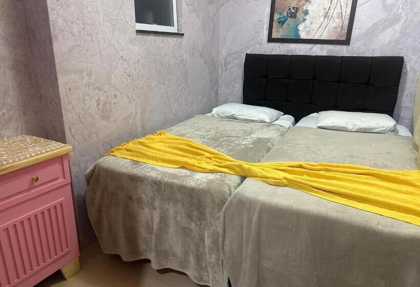 Economy Quadruple Room, Pousada Irmaos Freyhardt