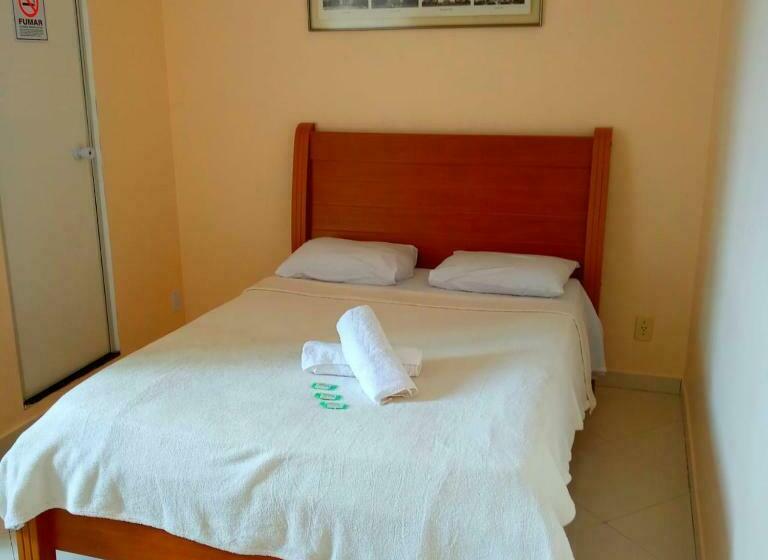 اتاق استاندارد سه نفره, Pousada Irmaos Freyhardt