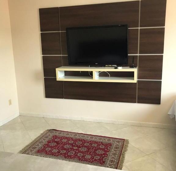 سوییت خانوادگی, Pousada Irmaos Freyhardt