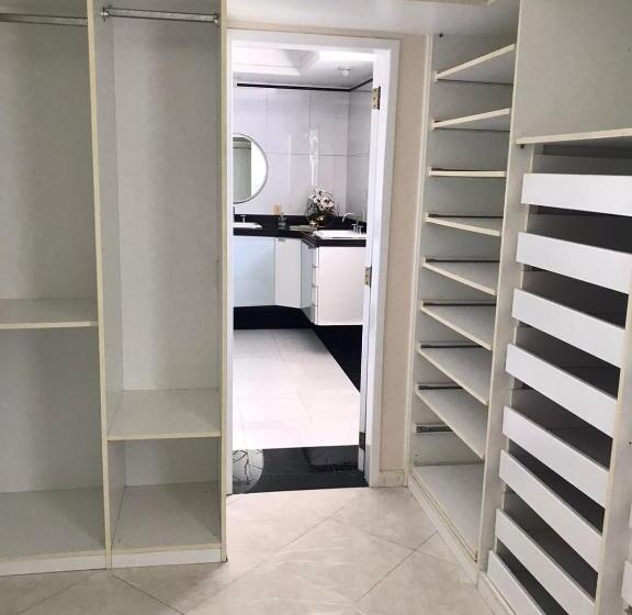 سوییت خانوادگی, Pousada Irmaos Freyhardt