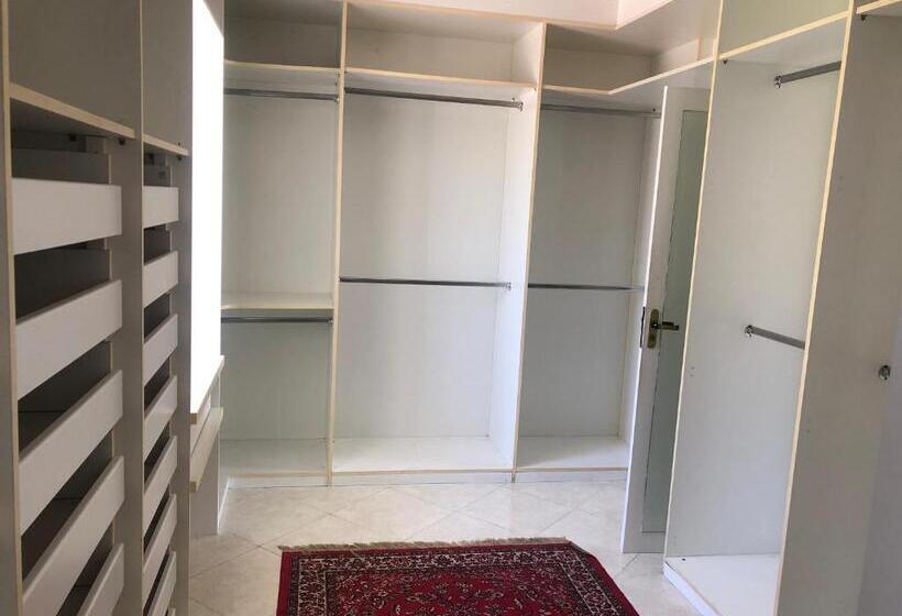 سوییت خانوادگی, Pousada Irmaos Freyhardt