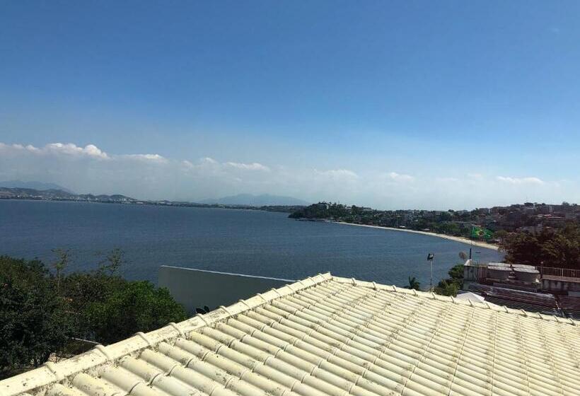 اتاق خانوادگی, Pousada Irmaos Freyhardt