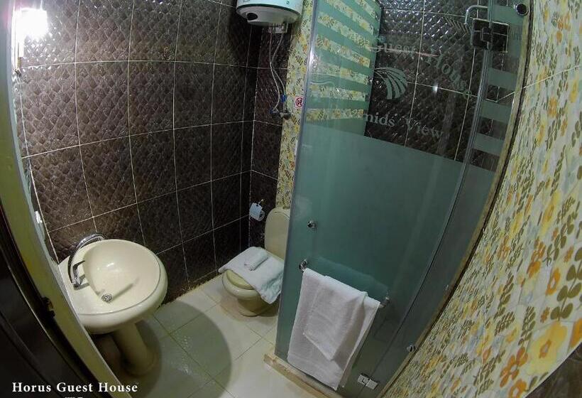 اتاق لوکس چهار تخته, Horus Guest House Pyramids View