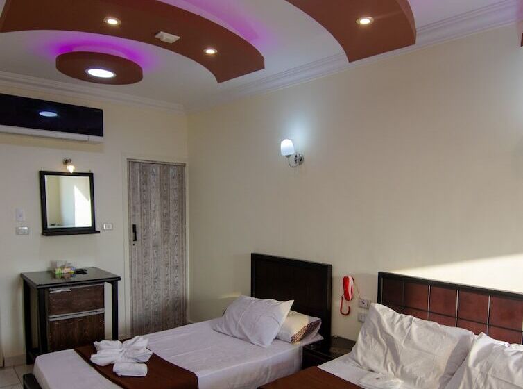 اتاق سوپریور سه تخته, Horus Guest House Pyramids View