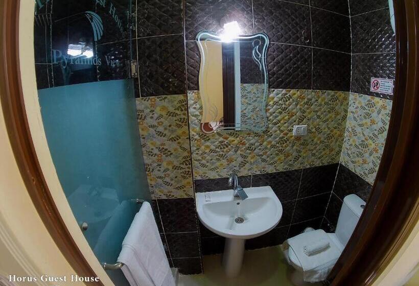 اتاق لوکس سه تخته, Horus Guest House Pyramids View