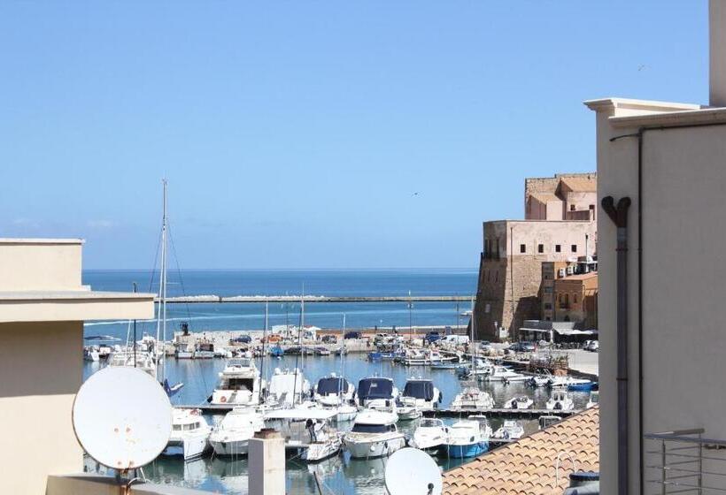 سوییت جونیور با چشمانداز دریا, B&b Da Peppa