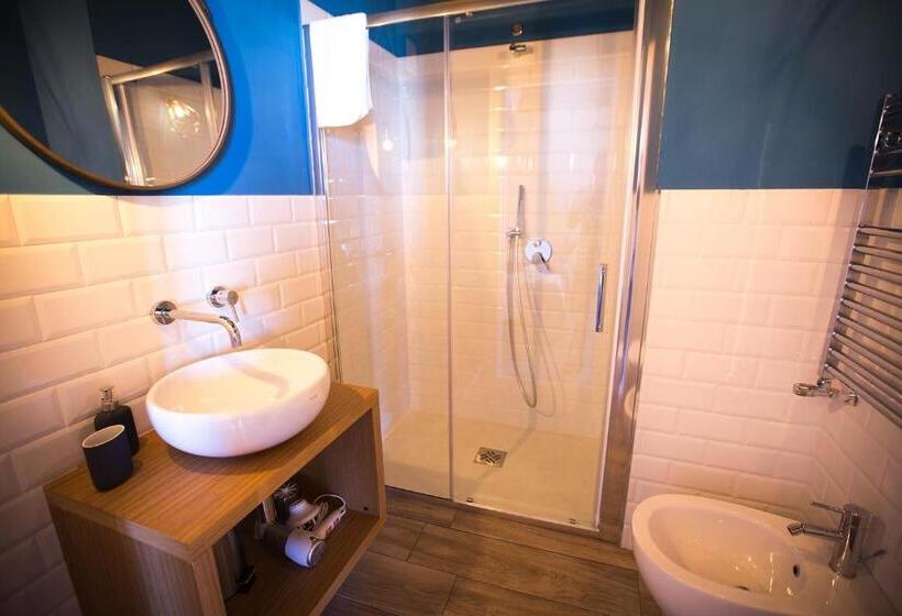 سوییت جونیور با چشمانداز دریا, B&b Da Peppa