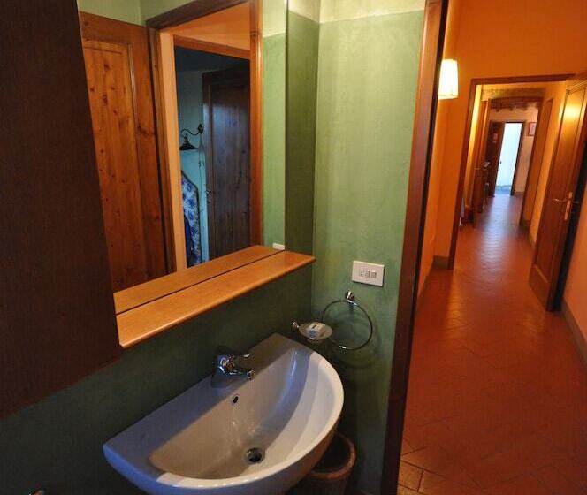 2-Bedroom Classic Apartment, Fattoria Di Maiano