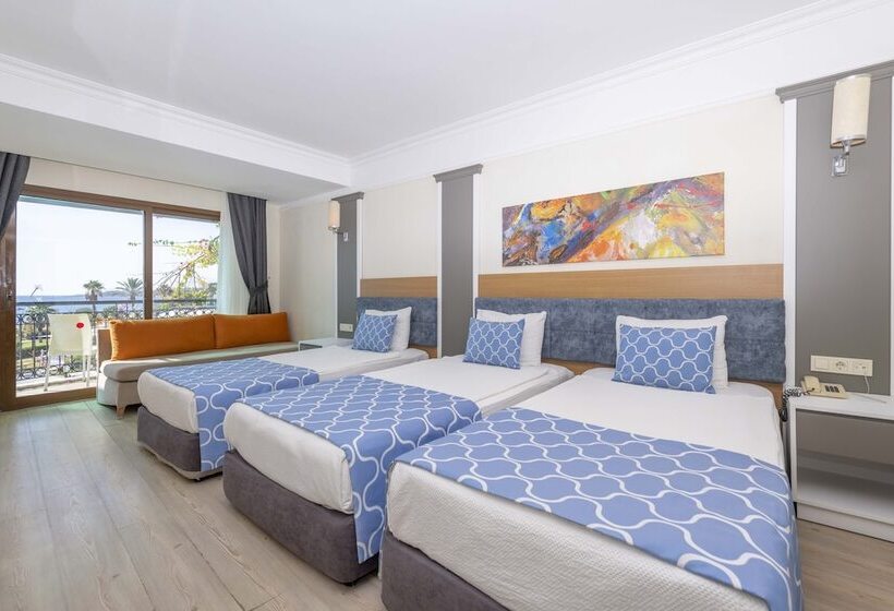 Triple Room Sea View, Armas Labada