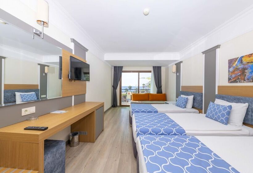 Triple Room Sea View, Armas Labada