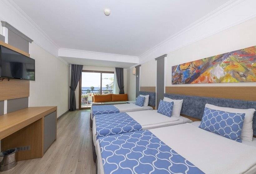 اتاق استاندارد یک نفره با چشم‌انداز دریا, Armas Labada