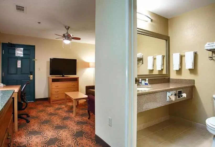 身障者適用スイートルーム, Best Western Plus Waco North