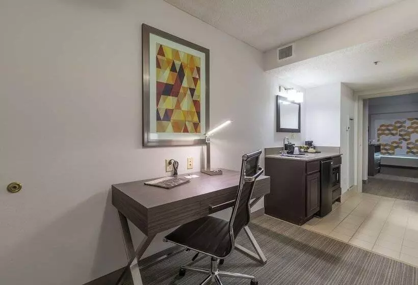 身障者適用スイートルーム, Country Inn & Suites By Radisson, Lake Norman Huntersville, Nc