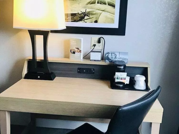 身障者適用スイートルーム, Country Inn & Suites By Radisson, Warner Robins, Ga