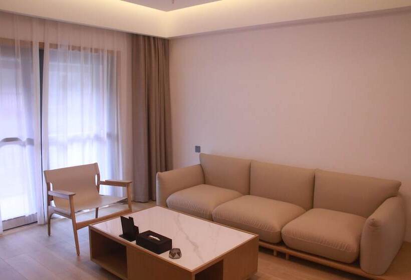 Люкс Повышенной Комфортности, Hunan New Pipaxi