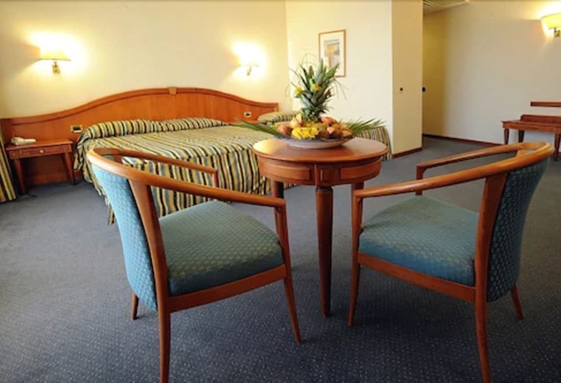 スタンダードトリプルルーム, President