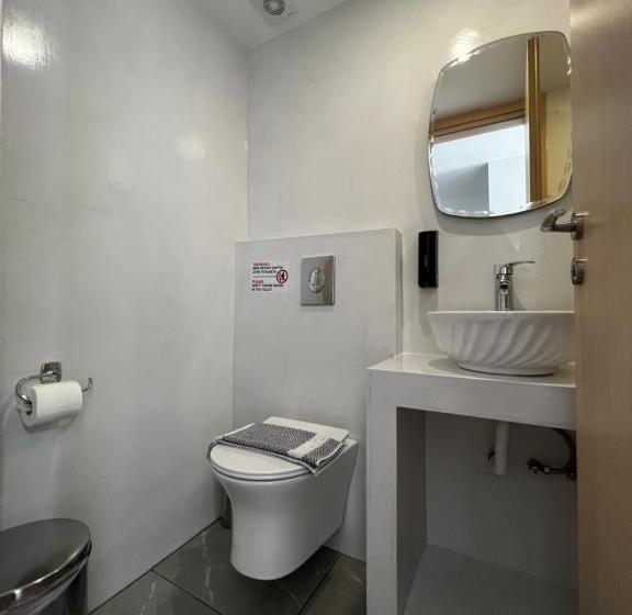 Economy Triple Room, Princess Sissy