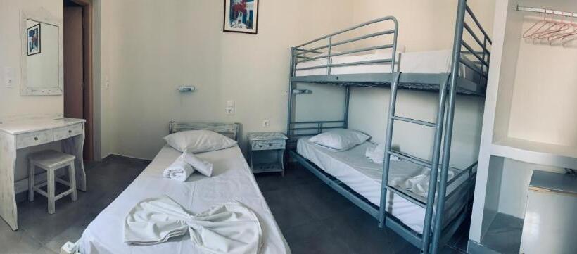 Economy Triple Room, Princess Sissy