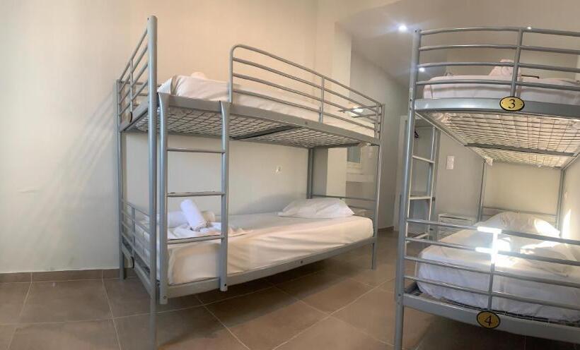 Economy Quadruple Room, Princess Sissy