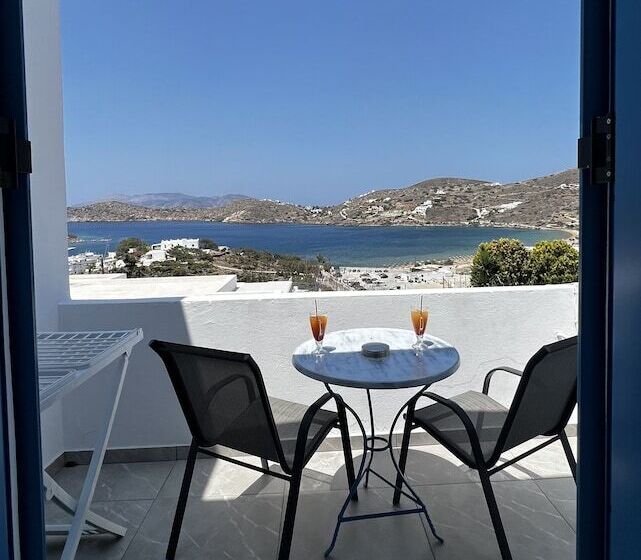 اتاق استاندارد با بالکن و چشم‌انداز دریا, Princess Sissy