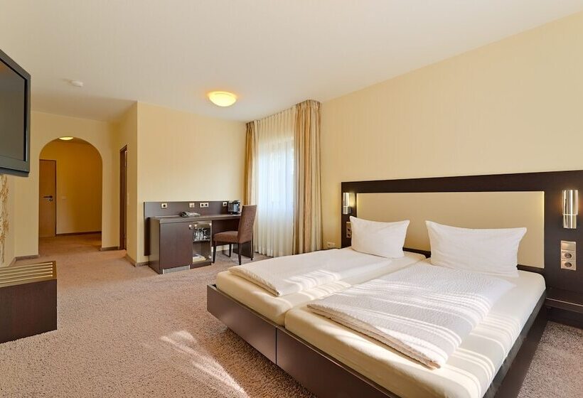 סוויטת ג'וניור, Restaurant Zur Post