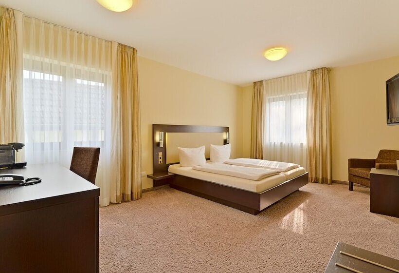 סוויטת ג'וניור, Restaurant Zur Post