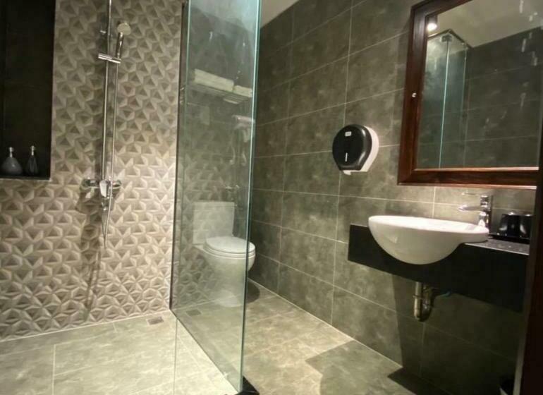 اتاق لوکس, Highlight House Hotel & Coffee