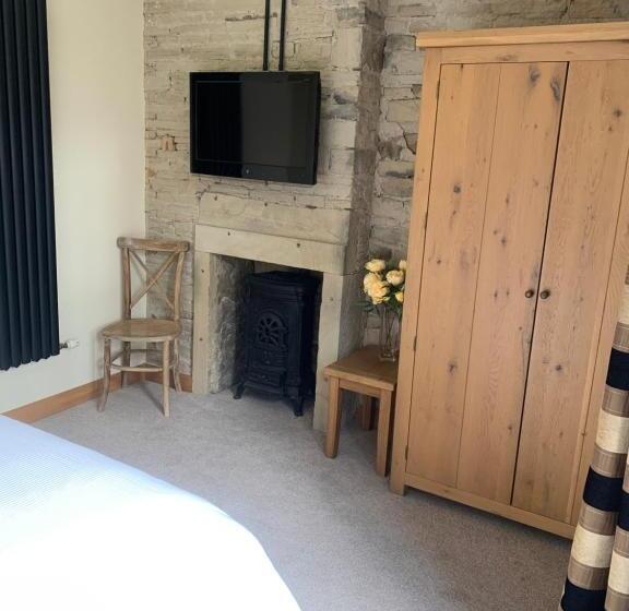 חדר דלוקס, The Weavers Shed