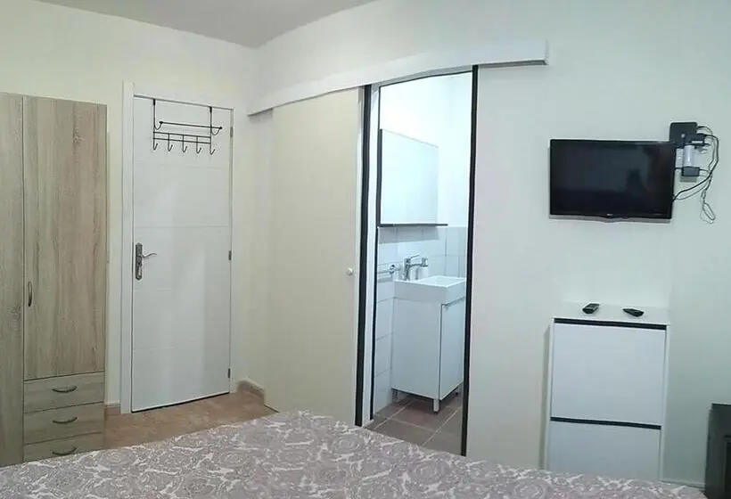 スタンダードルーム, Kiki Vivienda Bed & Breakfast
