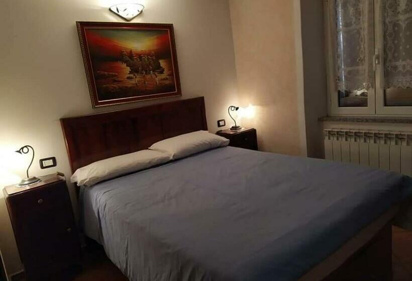 غرفة قياسية مزوَّدة بشُرفة, Il Ciliegio Di Lurisia